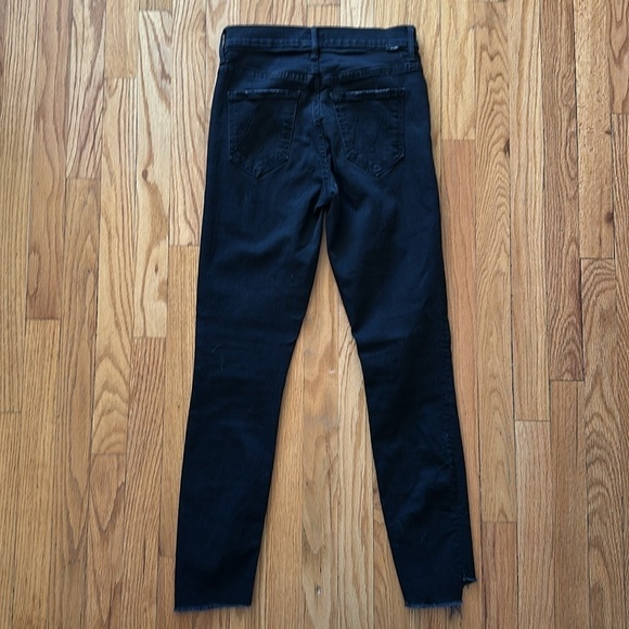 Mother sz 25 stunner zip ankle step fray black denim jean, good pre owned cond - Picture 7 of 7